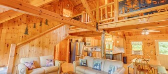 Pool-Hot Tub-Dog Friendly