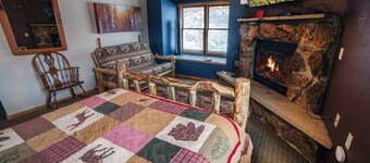 Enjoy your time in a cozy suite at a great rate!