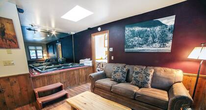 Enjoy Gas Fireplace while in Your Two-Person Jetted Tub