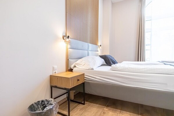 1 室のベッドルーム、WiFi、ベッドシーツ