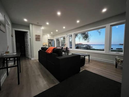 Le 4672 home in Saint-Anicet