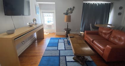 Cozy 1-bedroom apartment in serene Allentown with AC