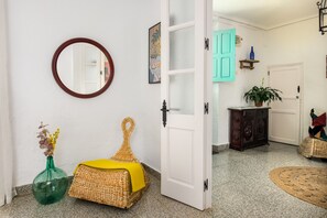 Interior - Holiday Home 'La Casa De Eva' with Mountain View, Shared Terrace and Wi-Fi (Gaucín)