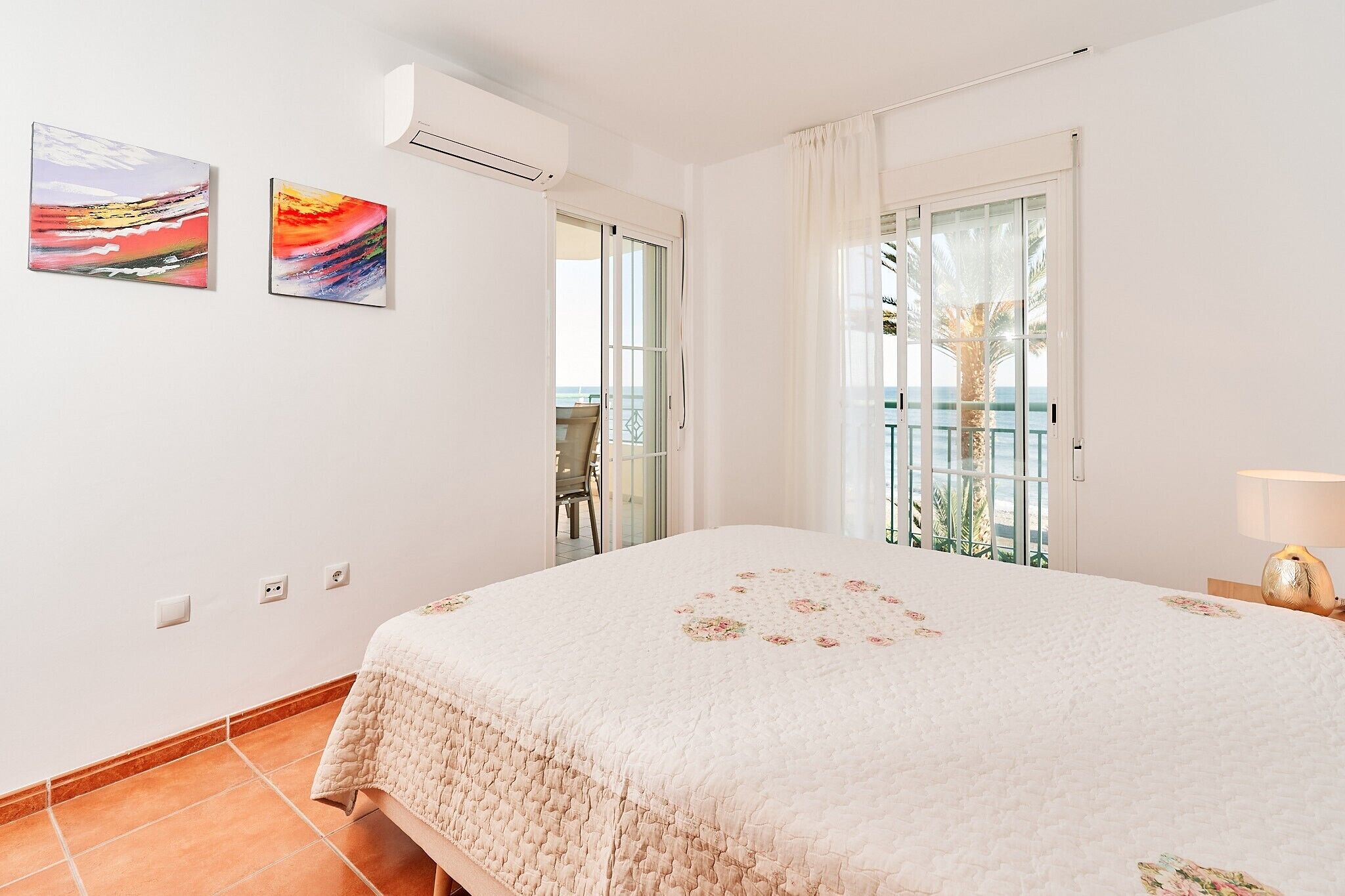 2 bedrooms, iron/ironing board, WiFi (free), bed sheets