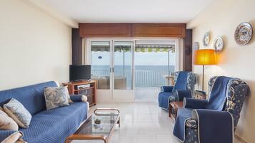 TV, DVD player, stereo