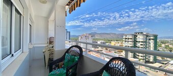 Apartment 'Flamingo' with Sea View, Private Terrace and Wi-Fi