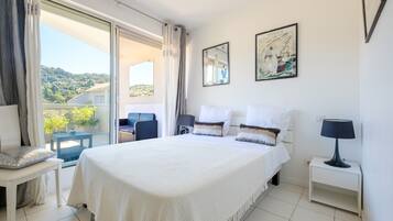 3 chambres, fer et planche Ă repasser, Wi-Fi gratuit, draps fournis