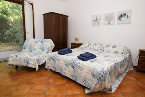 1 bedroom, free WiFi, bed sheets - Studio 'Appartamento Stelle' with Shared Pool, Shared Garden and Wi-Fi (Campiglia Marittima)