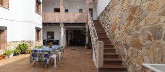 Country House 'Casa Rural La Abubilla' with Mountain View, Private Terrace and Wi-Fi