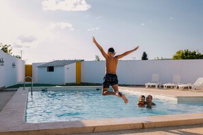 Pool - Country House 'Casa Alderete' with Mountain View, Wi-Fi and Air Conditioning (Caravaca De La Cruz)
