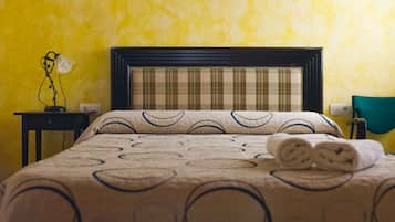 4 slaapkamers, een strijkplank/strijkijzer, gratis wifi, beddengoed