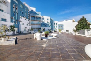 Terrace/patio - Studio Apartment 'Estúdio Completo' with Sea View, Wi-Fi and Air Conditioning (Albufeira)