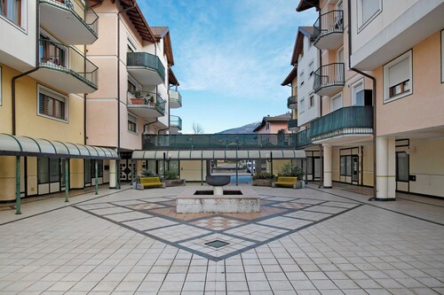 Apartment 'Vinc Trotti House Of Dj-vu' with Mountain View, Wi-Fi and Air Conditioning