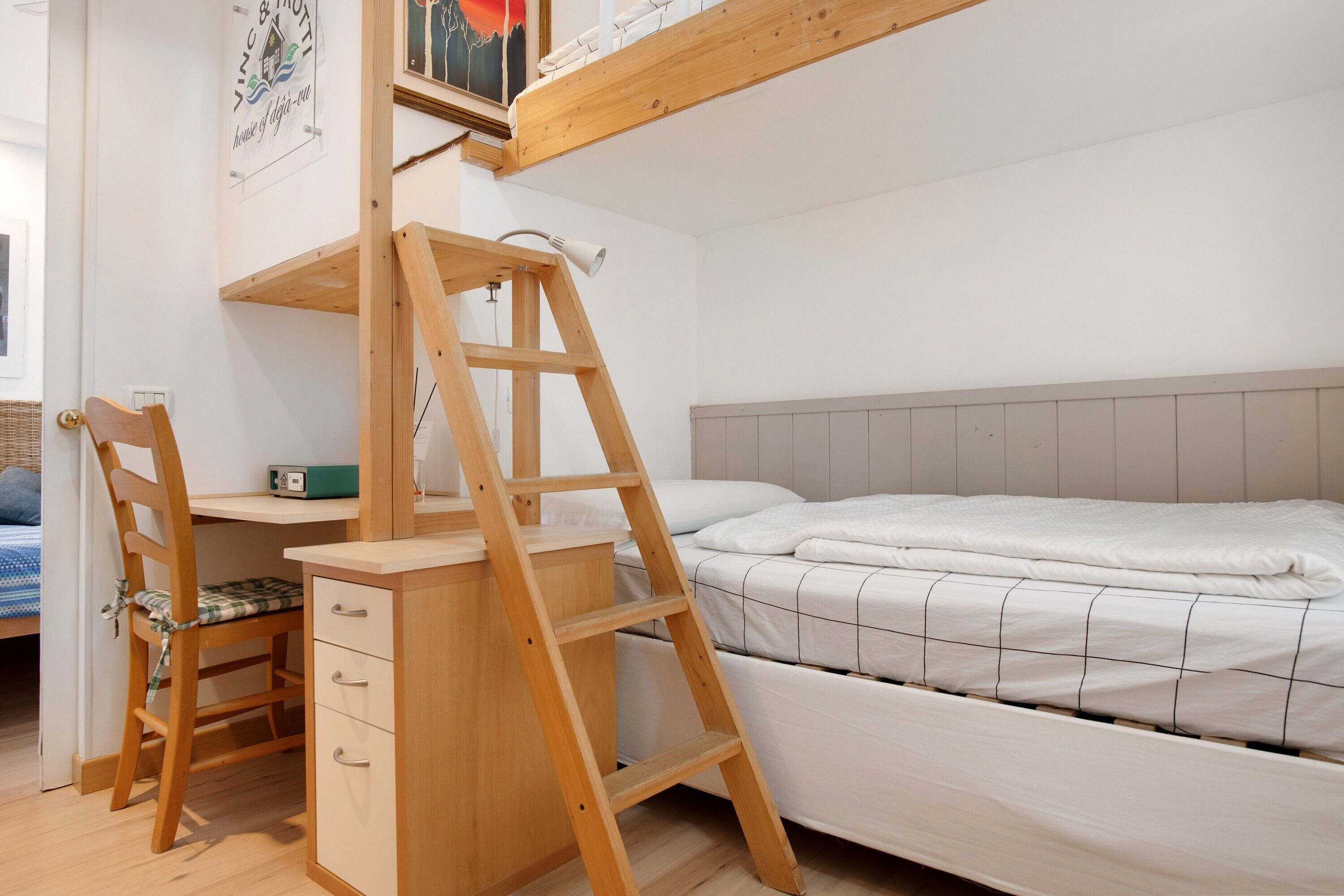 2 chambres, fer et planche à repasser, Wi-Fi gratuit, draps fournis