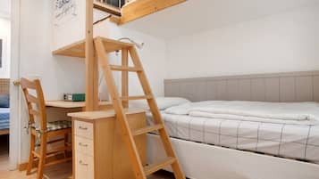 2 chambres, fer et planche Ă repasser, Wi-Fi gratuit, draps fournis