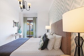 1 chambre, fer et planche Ă repasser, Wi-Fi gratuit, draps fournis