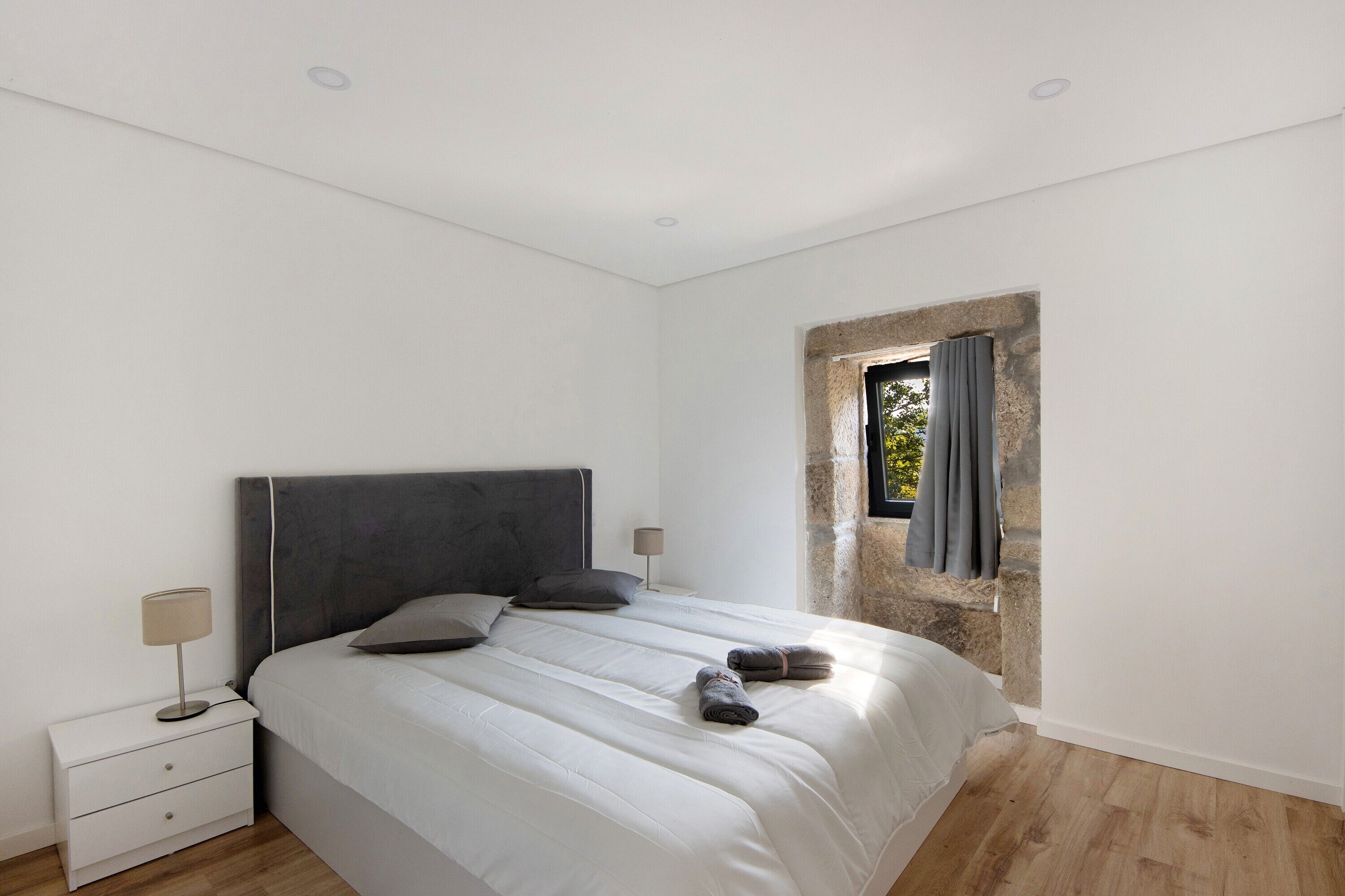 4 chambres, Wi-Fi gratuit, draps fournis