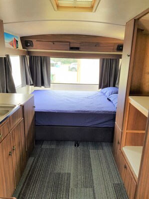 Classic Mobile Home, Courtyard View, No Linen Provided | Free WiFi