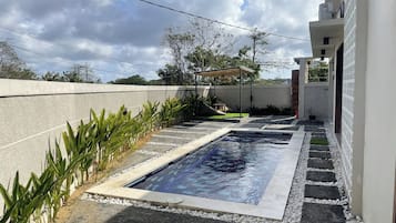 Piscina externa