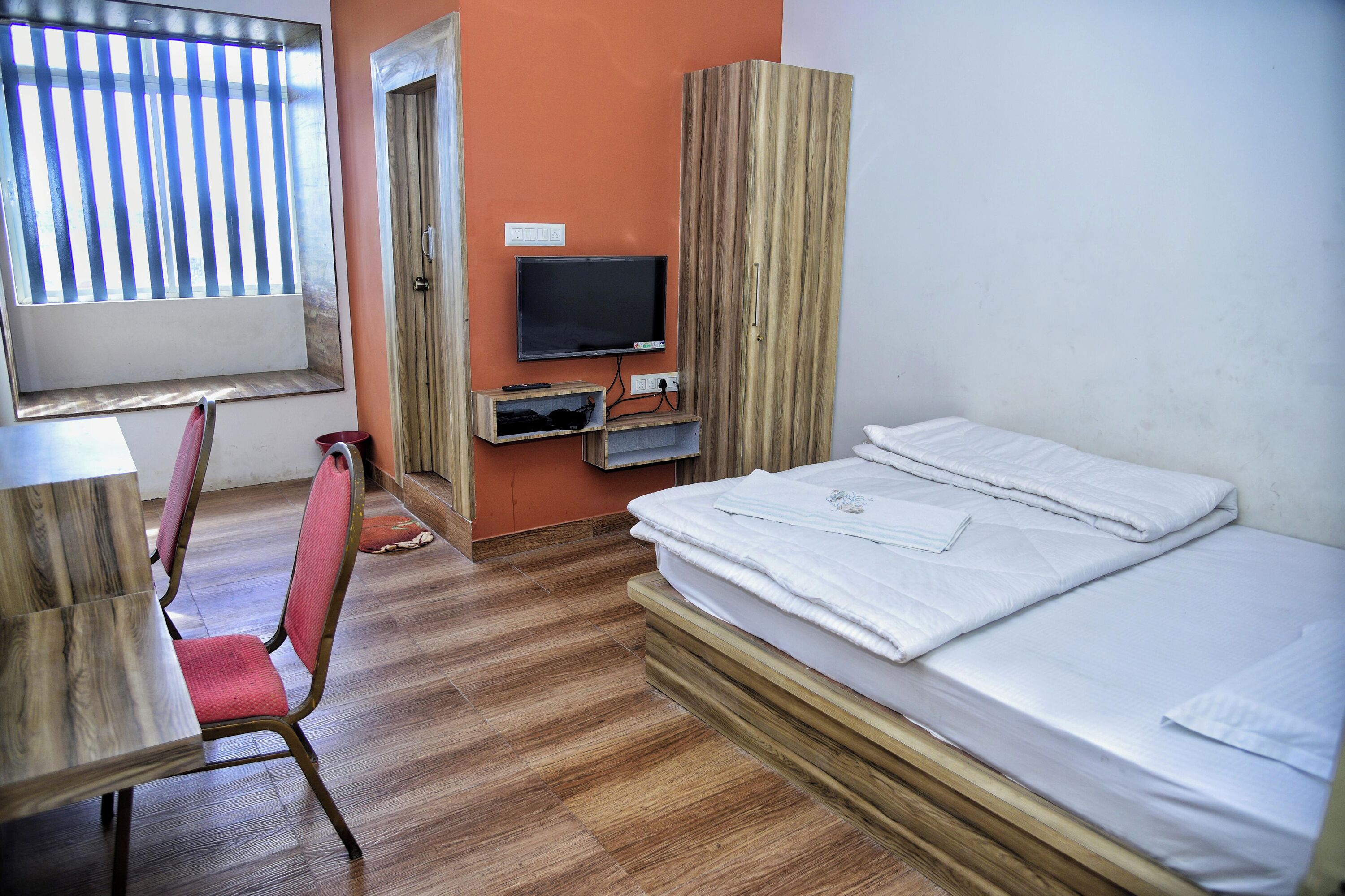 Standard Non AC Room | Free WiFi, bed sheets