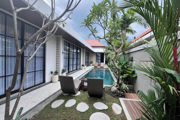 Outdoor pool - Ranala Coliving (Seminyak)