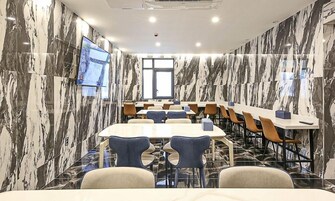 每日供应当地美食早餐（每人 KRW 10000）