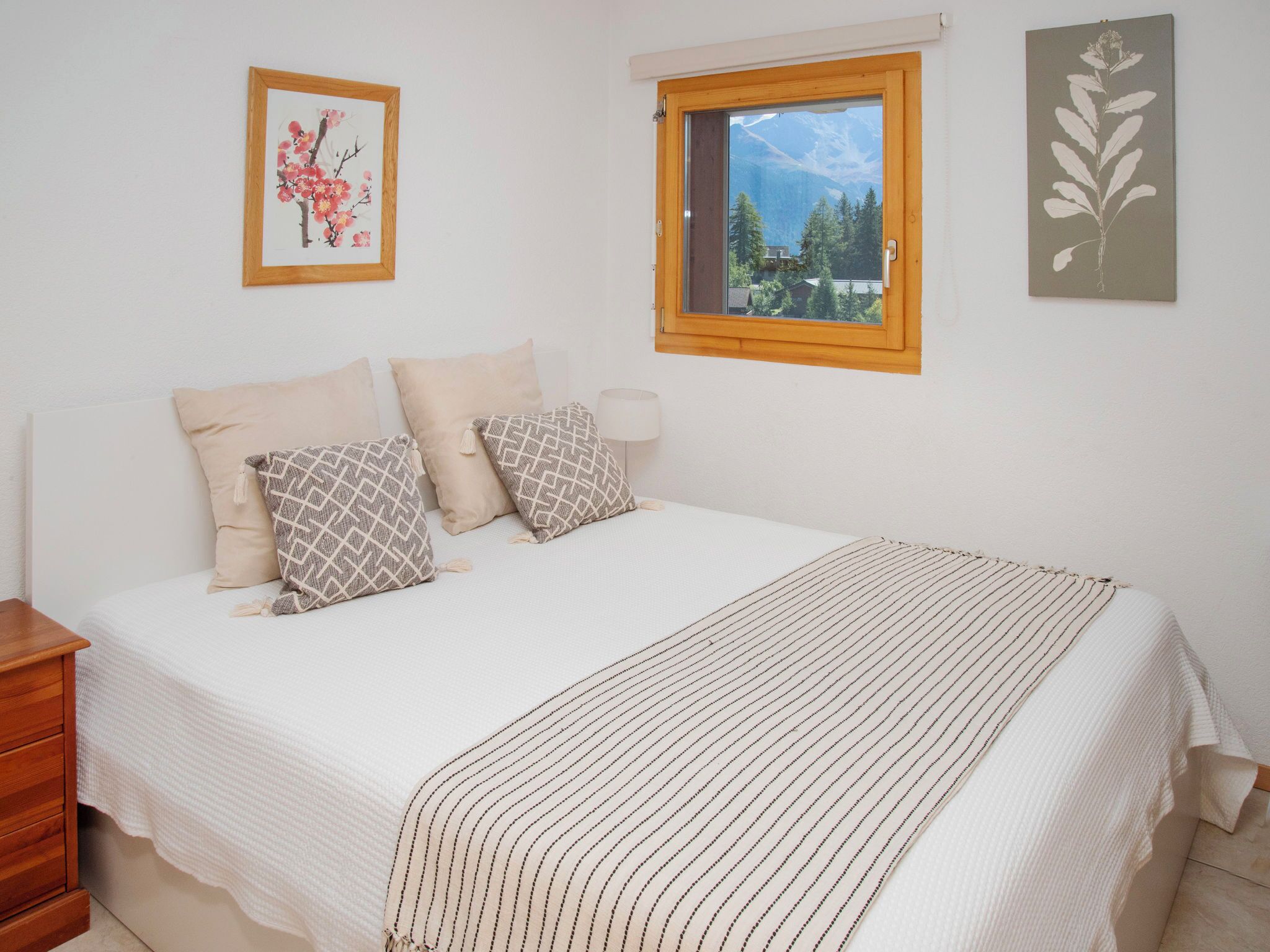 3 Schlafzimmer, Schreibtisch, Internetzugang