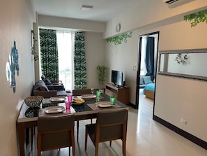 Living area - 8 Boulevard Mactan Newtown (Lapu-Lapu)