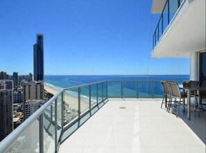 Balcony view - Expansive Ocean Views from Peninsula (Surfers Paradise)