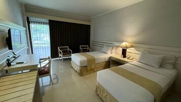 Chambre Deluxe Double ou avec lits jumeaux, balcon, vue montagne | Bureau, Wi-Fi gratuit