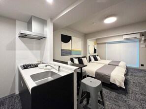Classic Studio | Free WiFi, bed sheets - Lifement Glanz (Hiroshima)