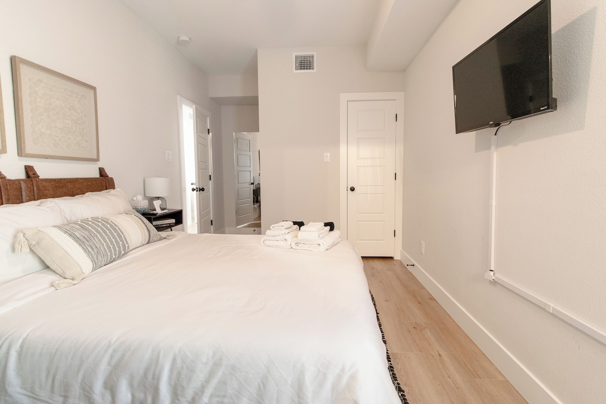 Photo 42 of Spacious 8BR 10BA Houston Retreat with Private Suites Ideal for Family Reunions