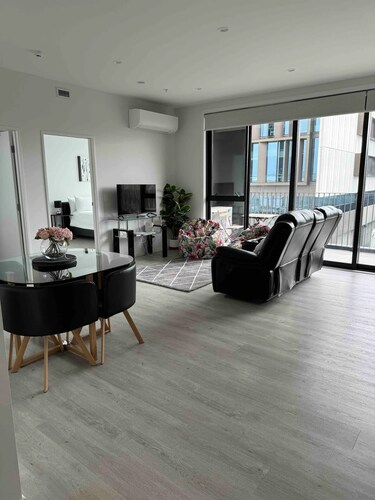 2 Bedroom Luxury apartment plus underground parking in Christchurch CBD