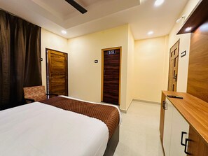 Standard Double Room, Balcony, Hill View | Desk, laptop workspace, free WiFi