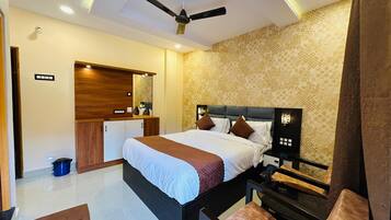 Standard Double Room, Balcony, Hill View | Desk, laptop workspace, free WiFi
