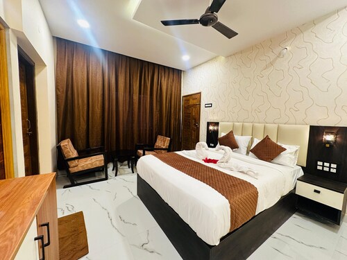 shri katyayani palace