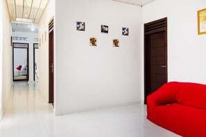 Lobby - Hotel O Sukarame Near Universitas Islam Negeri Raden Intan Lampung Formerly Hotel Legundi (Bandar Lampung)