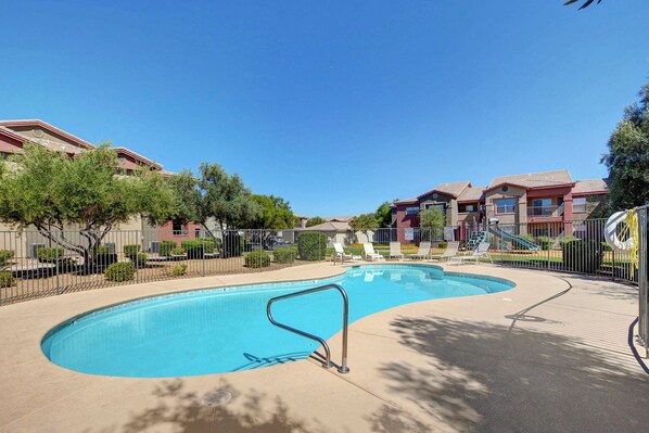 Outdoor pool, a heated pool