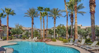 Stunning newly renovated 3 bedroom condo in gated community near Durango Casino!