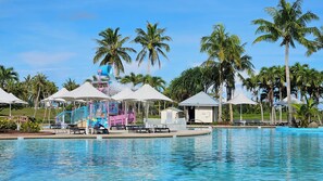 Outdoor pool - Leopalace Resort Guam - Condo (Yona)