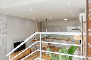 Smart TV - Seashell, a Home in Madeira (Machico)