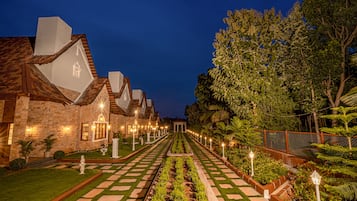 Phòng Cao cấp | Quang cảnh vườn
