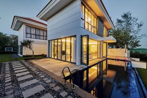 Hallway - Danang Private Swimming Pool Villa (Da Nang)