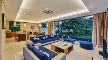 Luksusvilla, strandutsikt | Oppholdsområde | Printere