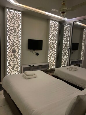 Penthouse, City View - OBAN Apartment (Lahore)