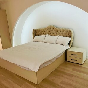 1 bedroom, iron/ironing board, WiFi, bed sheets