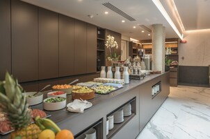 Daily buffet breakfast (EUR 25 per person)
