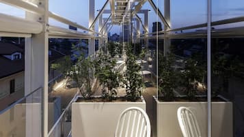 Deluxe-Doppelzimmer, 1 Queen-Bett, Terrasse, Turm | Terrasse/Patio