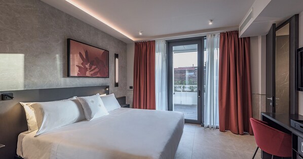 Deluxe Double Room, 1 Queen Bed, Terrace, Tower