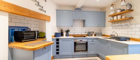 Fridge, microwave, oven, toaster